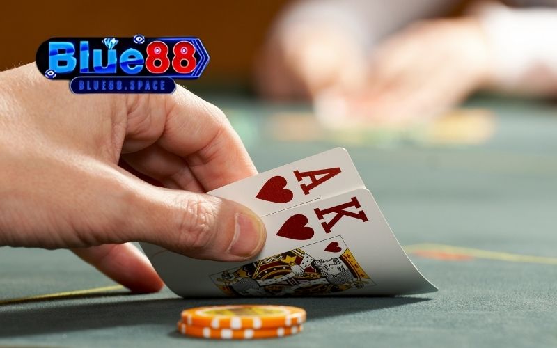 Xì tố trực tuyến